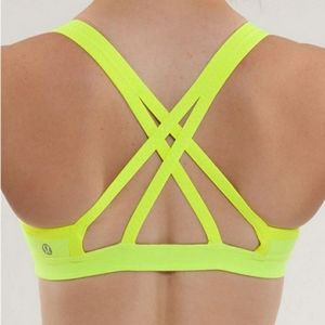 Lululemon Run Bound sports bra SIZE 4